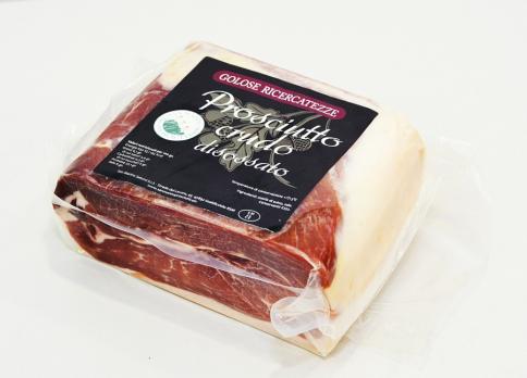 Окорок сыровяленый выдержанный без кости формованный / Prosciutto crudo del Titano Mattonella 2 кг