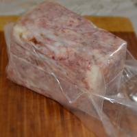 Мясо свиных голов "Сельское прессованое "в/у (Мясопродукт) 40сут