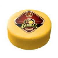 Сыр Пармезан 40% Джюгас